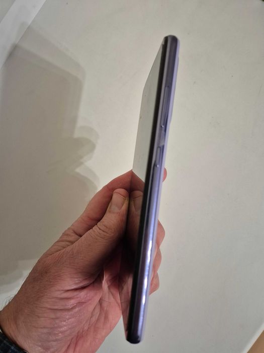 Samsung Galaxy A52 8/256 Gb 6.5" 2400 x 1080"4500 мАч NFC