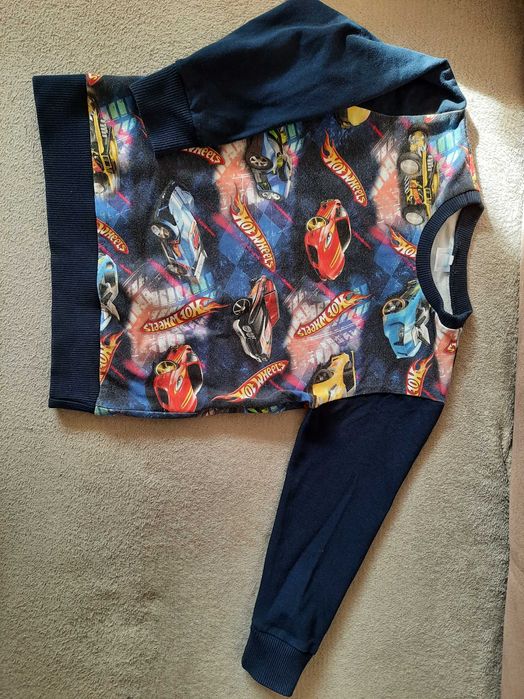 Bluza z motywem Hot wheels