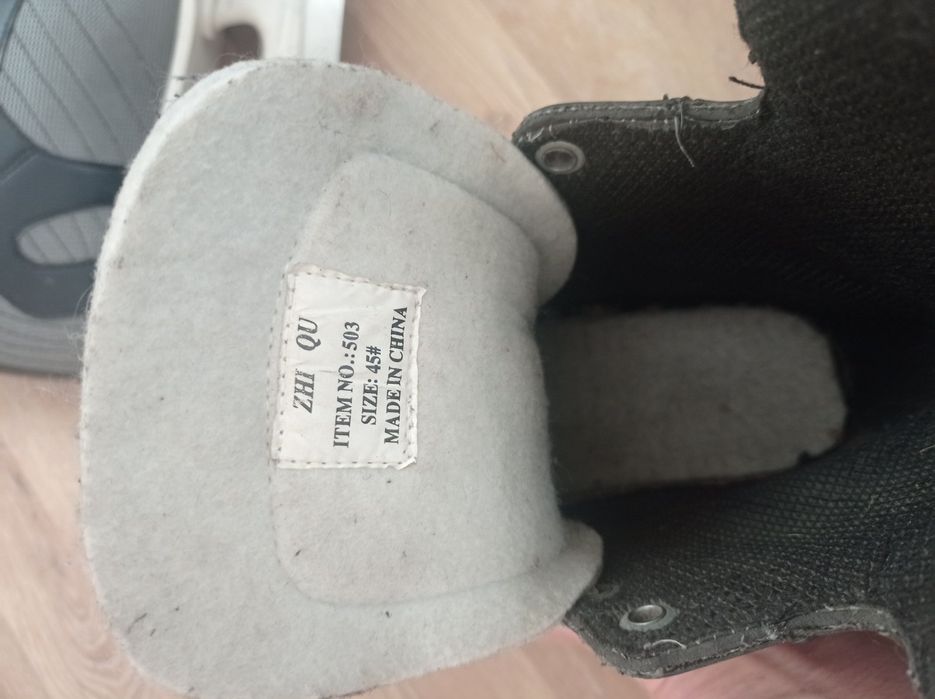 Коньки ZHI QU  / CC INTER FUN. Ковзани.