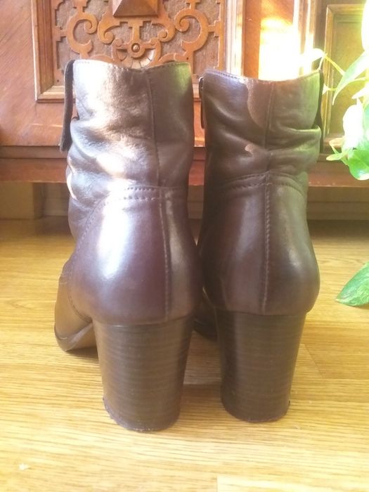 Lasocki botki rozm. 40