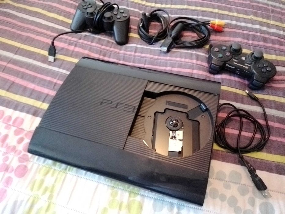 PS3 8g Sonny com avaria na drive de NET 1 comando