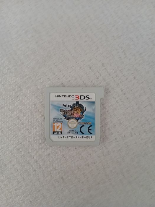Nintendo 3DS – Animal Crossing + Monster Hunter 3 Ultimate (Pack)