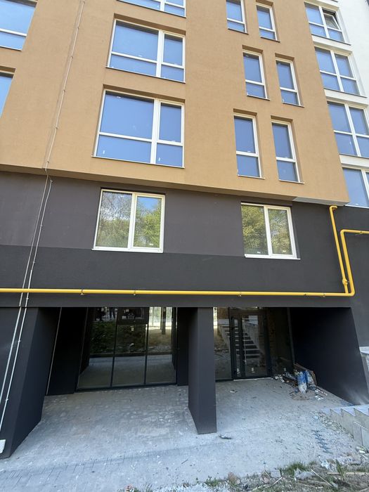 Продаж 120м2 у зданому будинку з Фасадом і панорамними вікнами вул. Малоголосківська