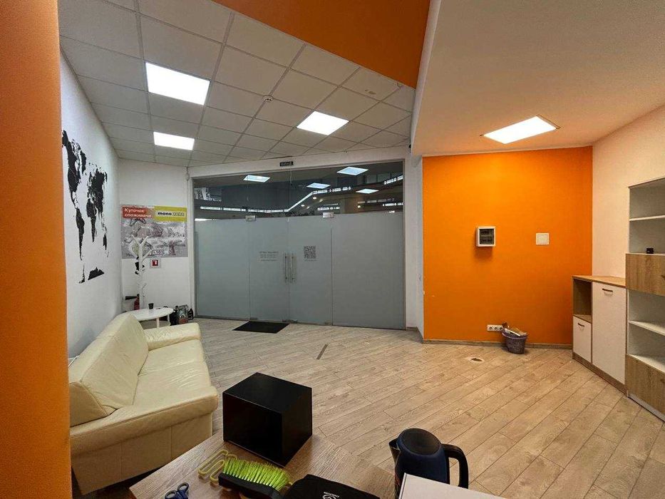 Оренда приміщення в ЖК Парус на Липинського