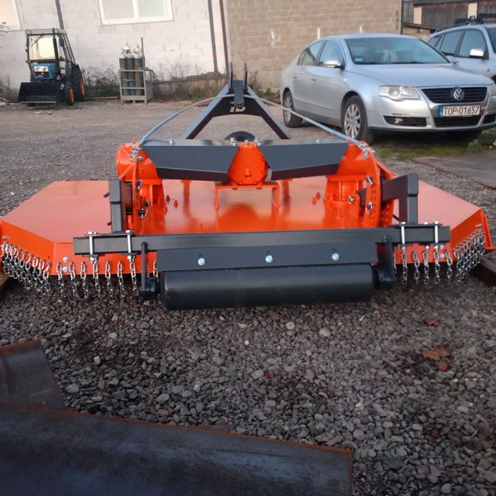 Rozdrabniacz, kosiarko rozdrabniacz, kosiarka sadownicza wyrzut boczny