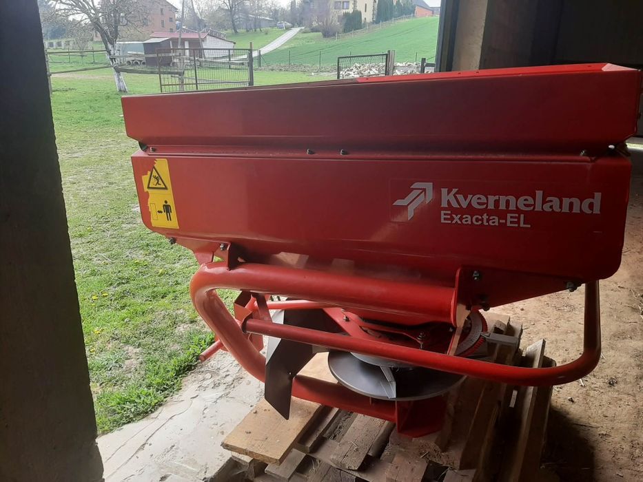Rozsiewacz Kverneland Exacta-EL