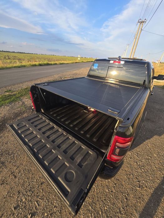 Ram 1500  Limited 5,7 hemi  v8 2019г