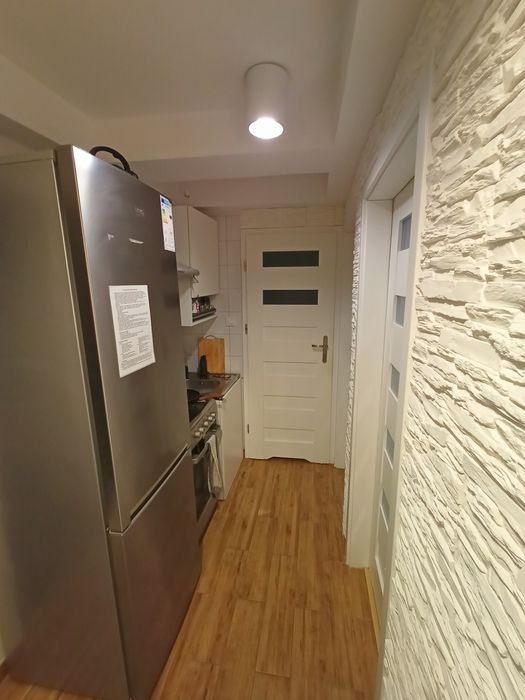 Pokój  od kwietnia  Wesoła 19