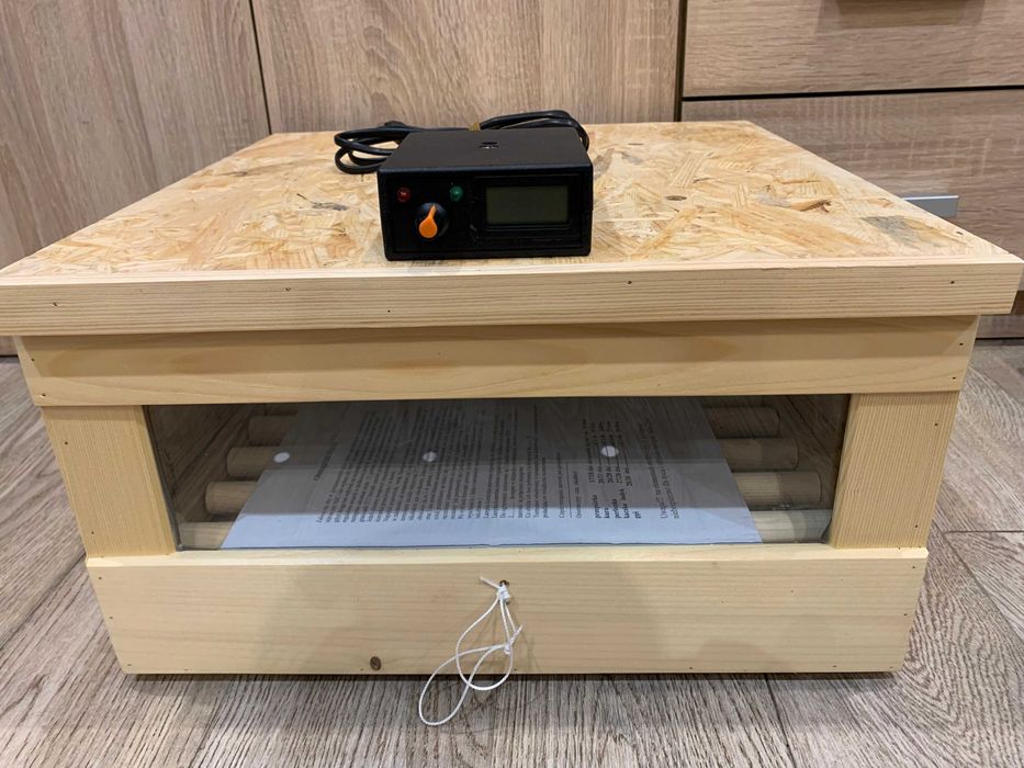 Inkubator 40/50 jaja  matki pszczele gęsi dekrystalizator