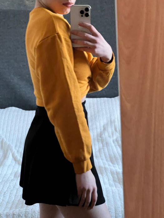 Вкорочена кофта H&M з вузликом