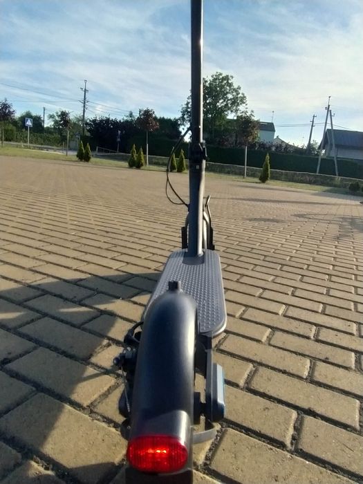Самокат Xiaomi Mi Electric Scooter 1S