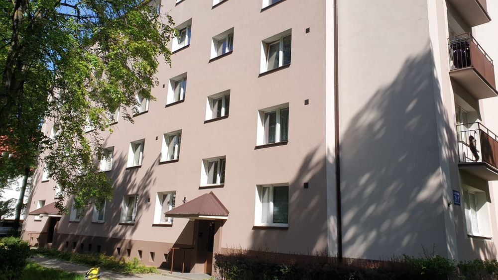 Sprzedam mieszkanie do generalnego remontu 34,93m2