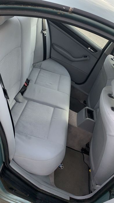 BMW série 3 E46 SEDAN 150cv 2002 cx automática só para peças