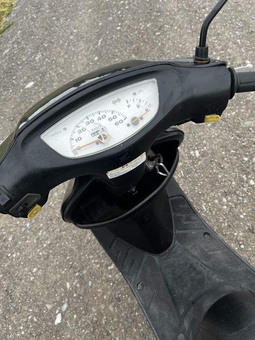 Продам скутер Honda dio af-34