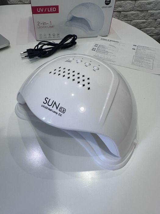 Професійна UV LED лампа для гель-лаку 48W