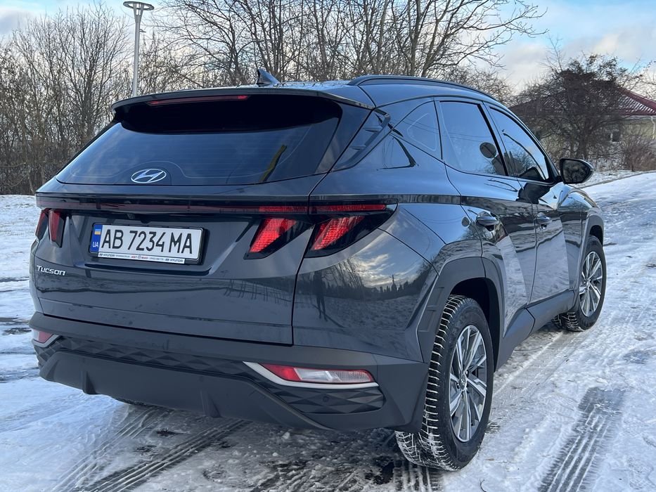 Офіційне авто, 2024 рік, стан - новий