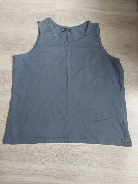 Bluzka na ramiączkach