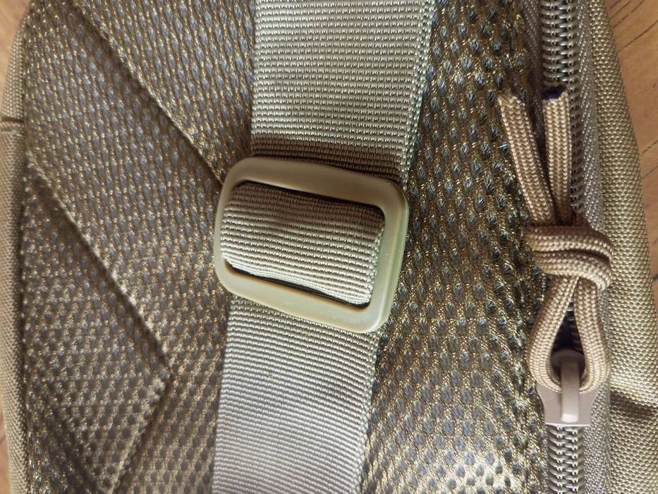 Сумка на пояс тактическая, городская, бананка. Новая.