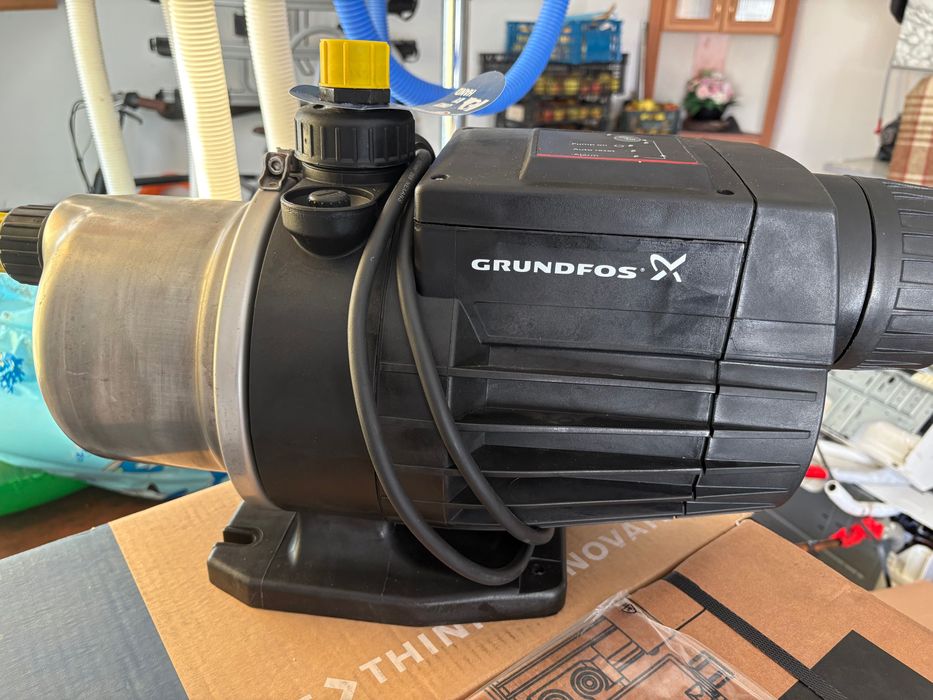 Pompa hydroforowa MQ3-35 (0,80kW) 230V Grundfos