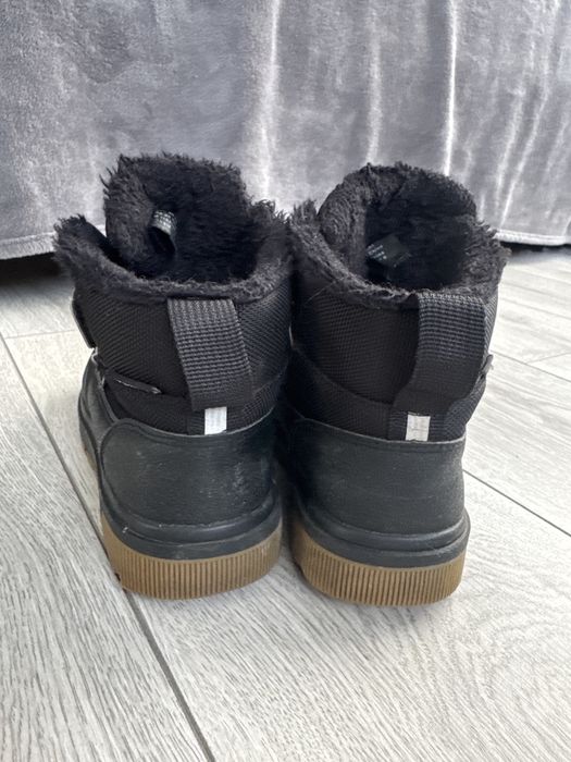 H&M  33 р  зимові