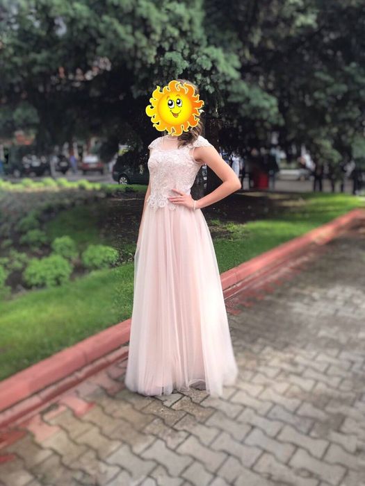 Сукня для урочистостей