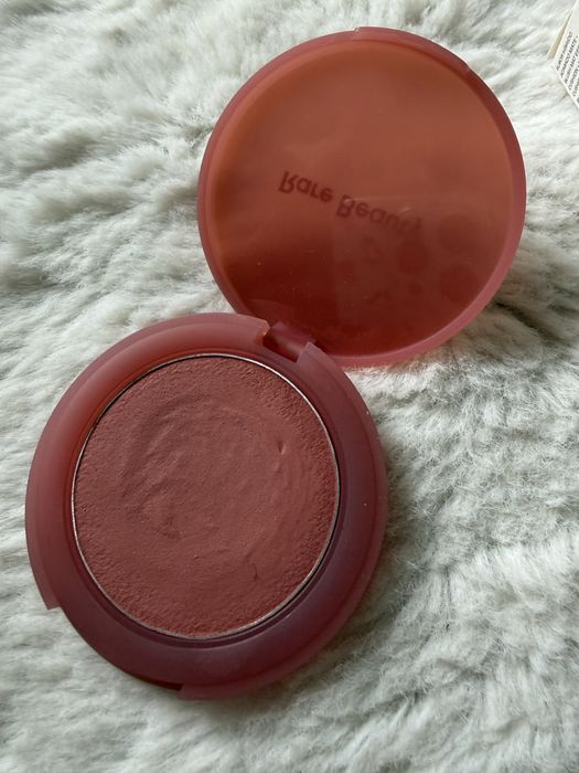 Rare beauty soft pinch matte bouncy blush róż