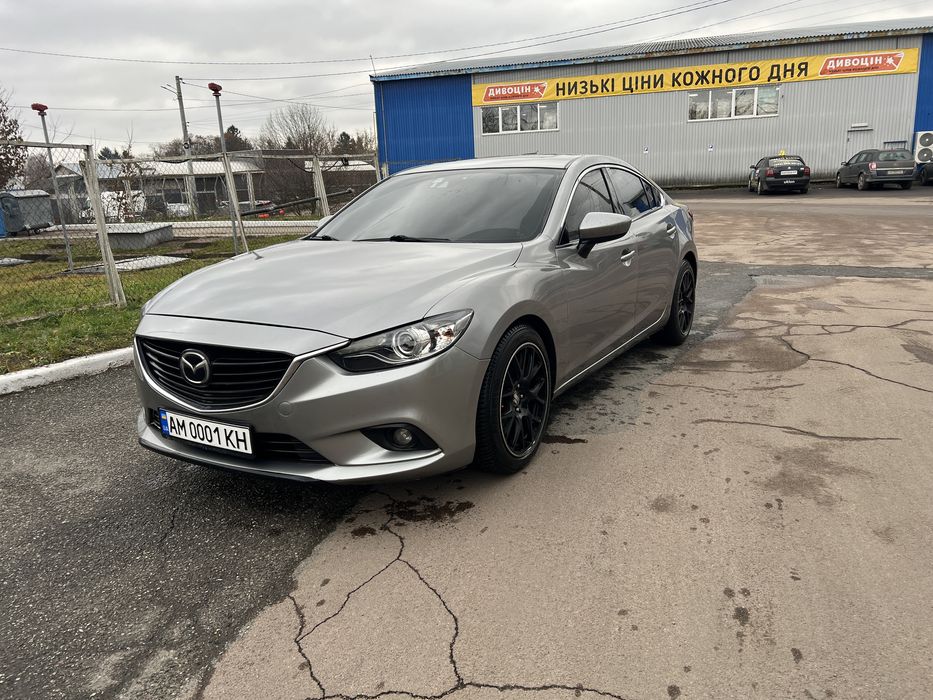 Продам Мазду 6 у гарному стані