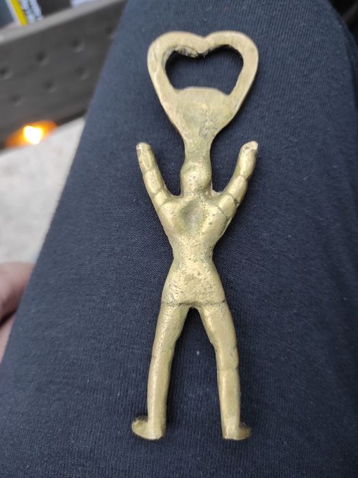 Otwieracz do butelek