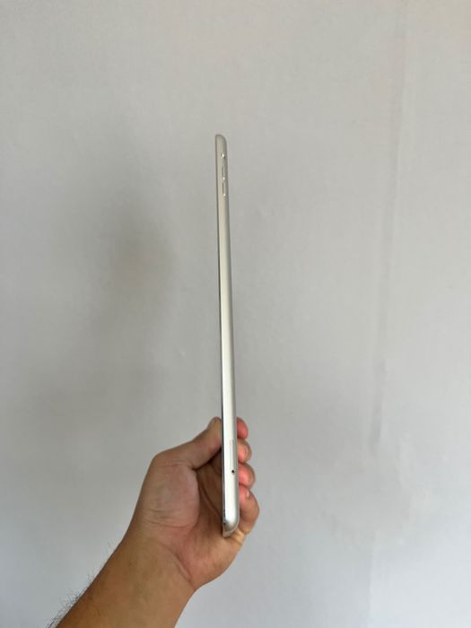 iPad Air 64 GB LTE