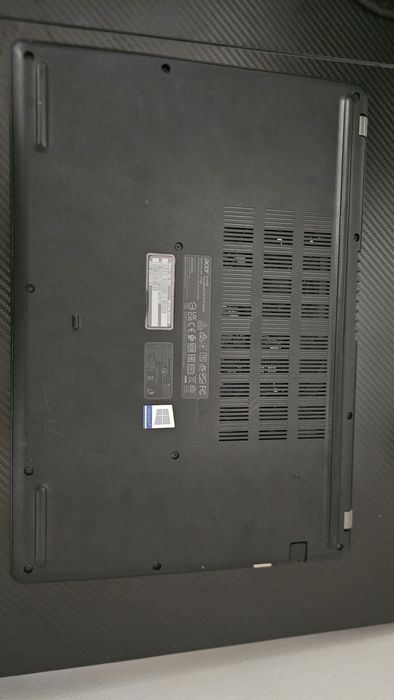 Portátil Acer TravelMate I5 11ª Ger | 8GB RAM | SSD | Gráfica NVIDIA