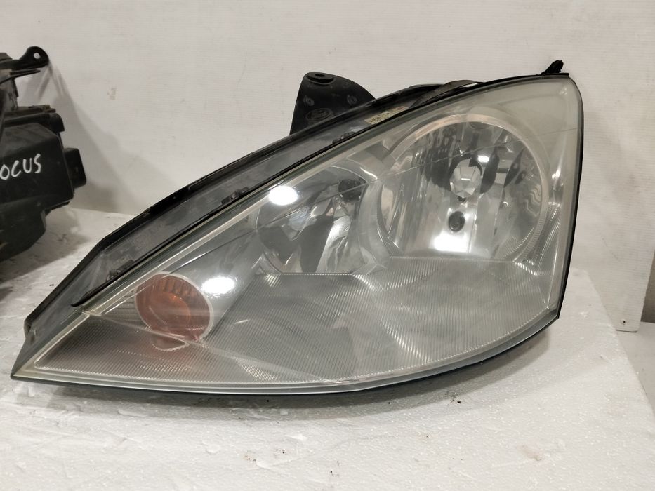 Farol Ford focus mk1 otica mk1  2001 original