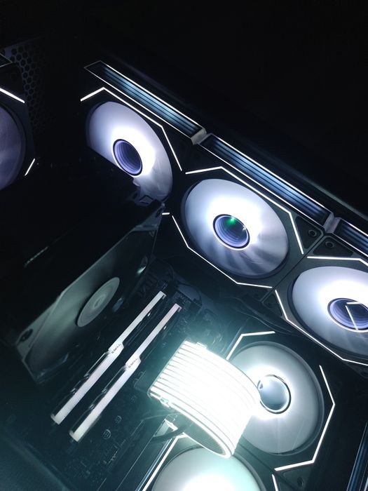 Потужний ігровий компютер