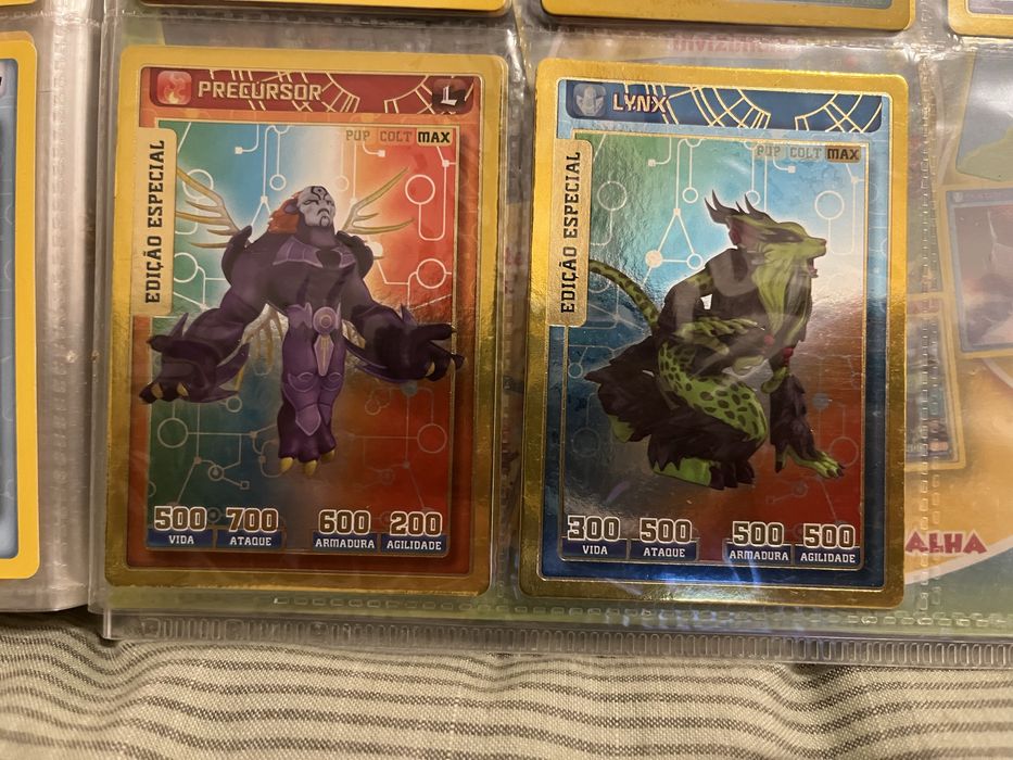 Cartas Invizimals edição especial Batalha de Caçadores 5€ / cada