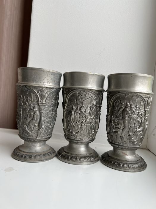 Оловʼяний стакан бокал олово