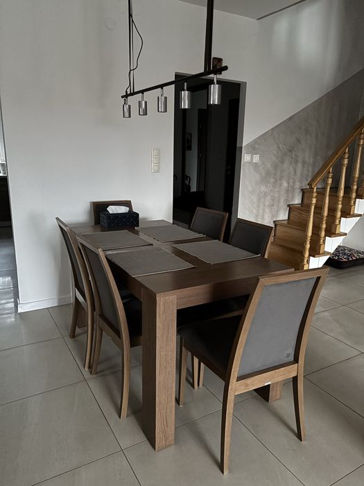Dębowy nowoczesny stół z 6 krzesłami