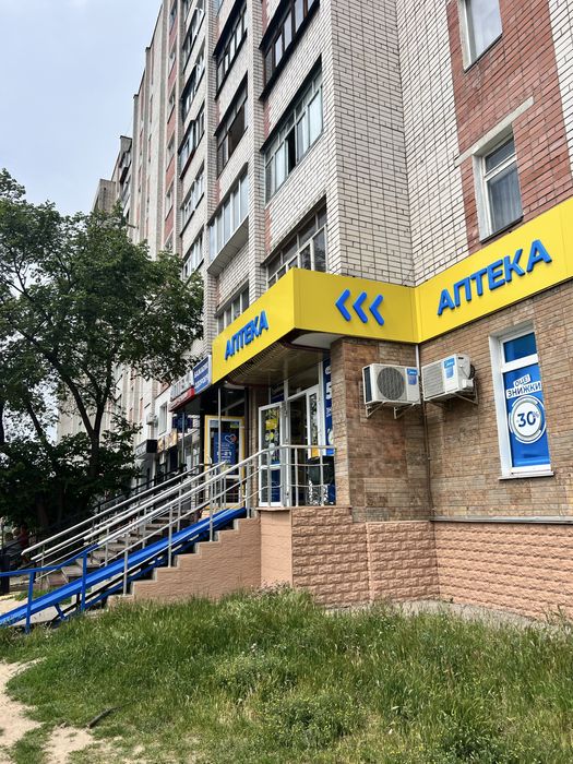 Продаж фасадного приміщення по проспекту Левка Лукʼяненка 62