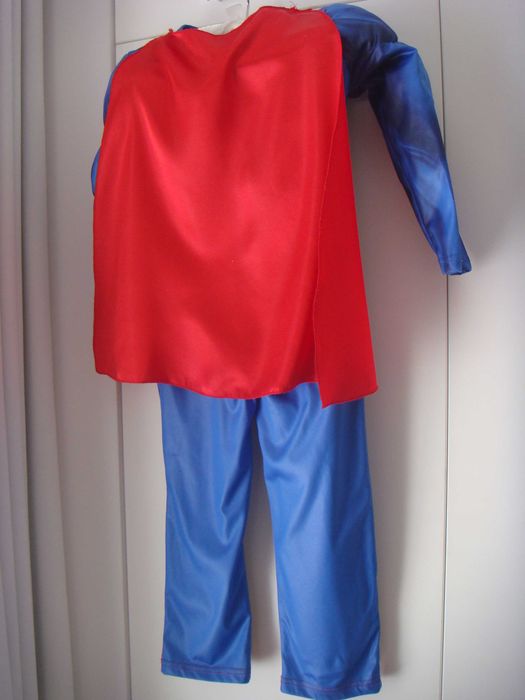 strój batman superman efekt super mięśni + peleryna 110/116