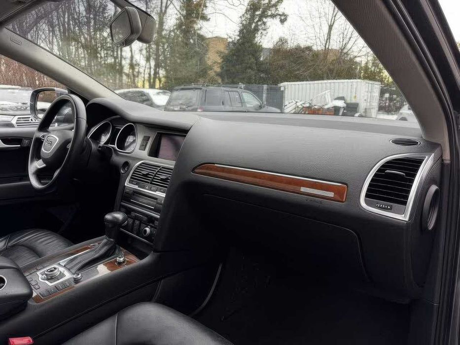 Audi Q7 quattro Premium Plus      2014