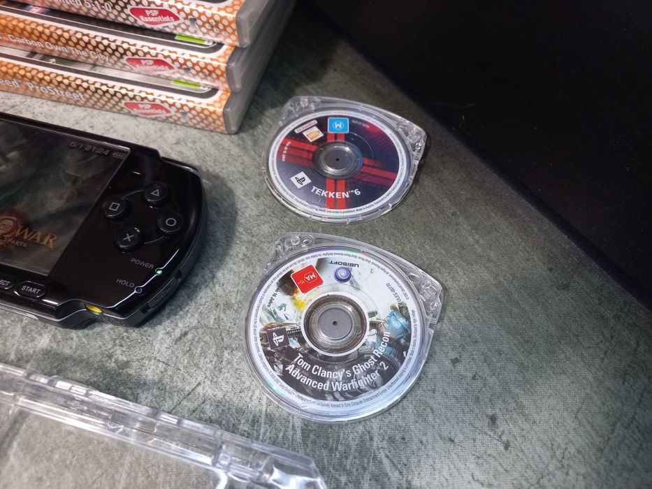 PSP 3004 "Black Piano" - 38 Jogos+MicroSD 32gb+Carregador USB+Bateria