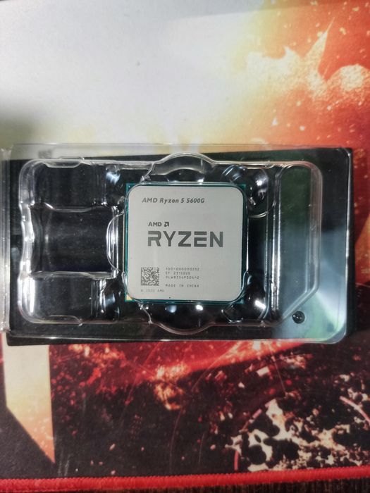 Процесор AMD Ryzen 5 5600G BOX (100-100000252BOX)