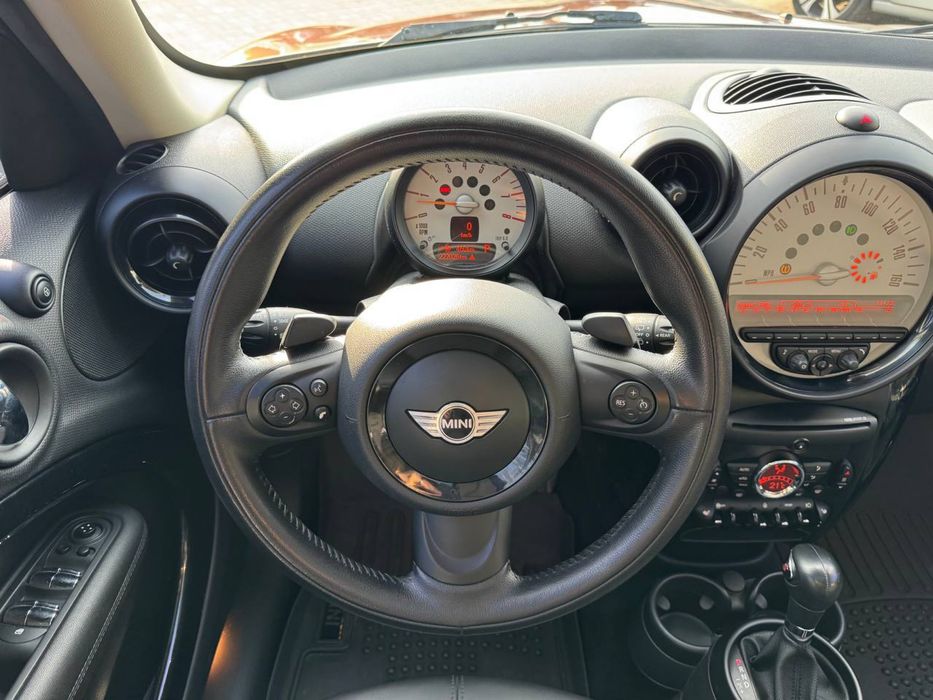 Продам Mini Cooper Countryman 2014г. 1.6 бензин, автомат. Обмен, Лизин