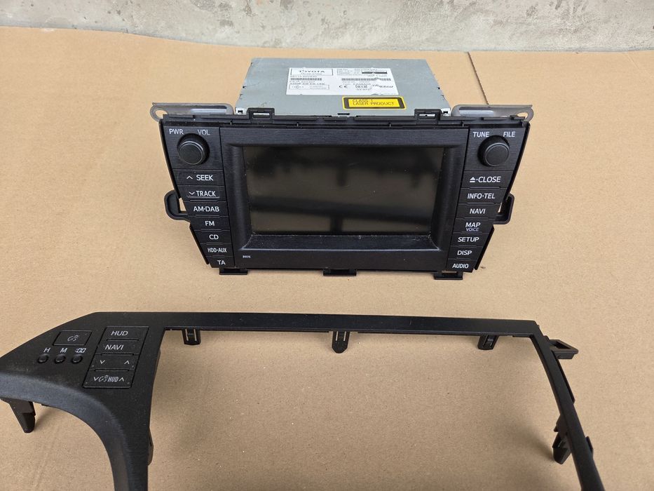 Radio nawigacja ramka Toyota Pius 3 przedlife