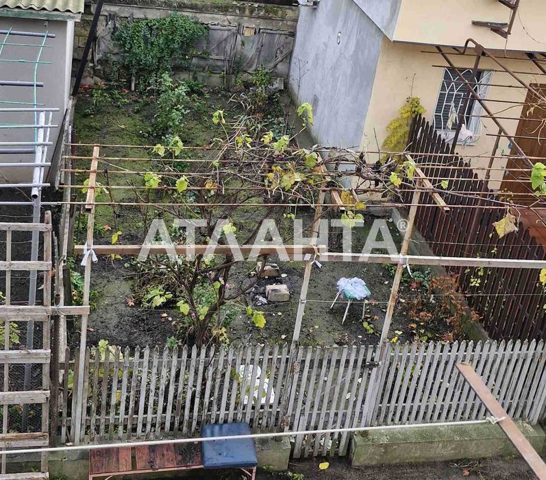 2 комнатная квартира мебель техника   палисадник гараж