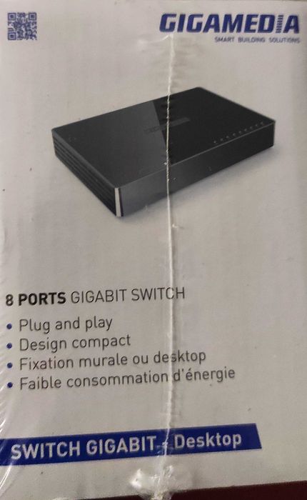 Modem 8 portas Gigamedia, novo na embalagem.