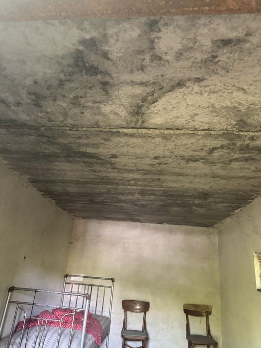 Продам капітальну будівлю на ділянці 6 сот.