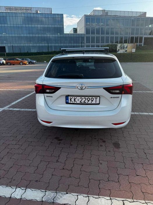 Toyota Avensis SELECTION 2018 PL salon. FA 23% OKAZJA Lekko uszk.