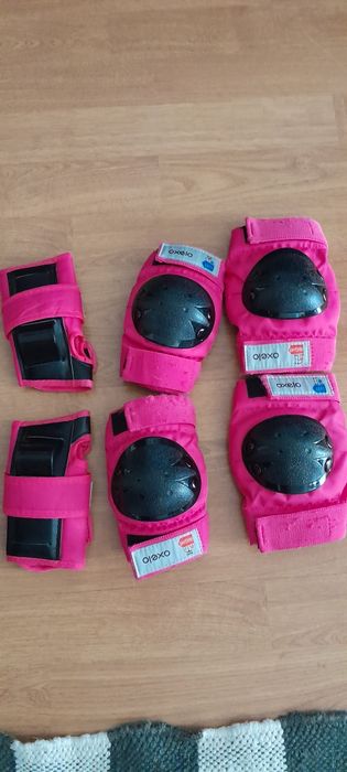 Patins Criança + Proteções (Decathlon)