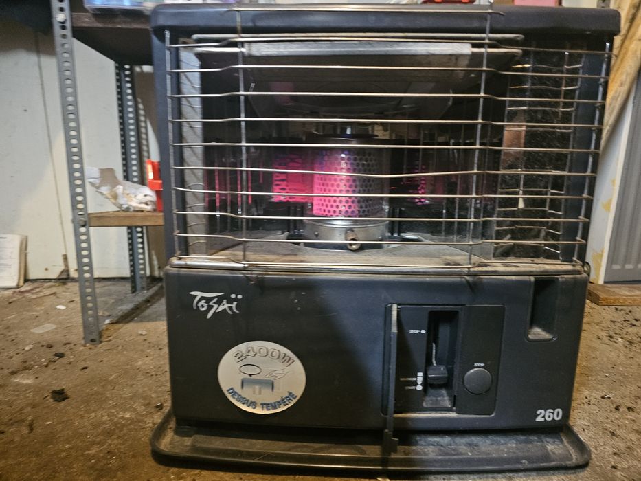 Piecyk naftowy Tosai 260