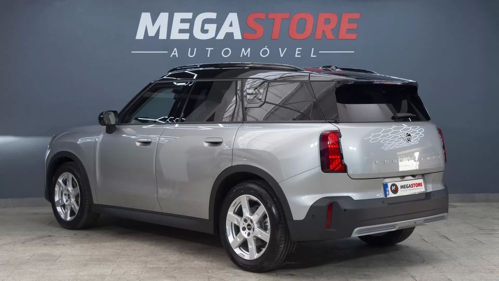 MINI Countryman E Classic M511307429100267524
