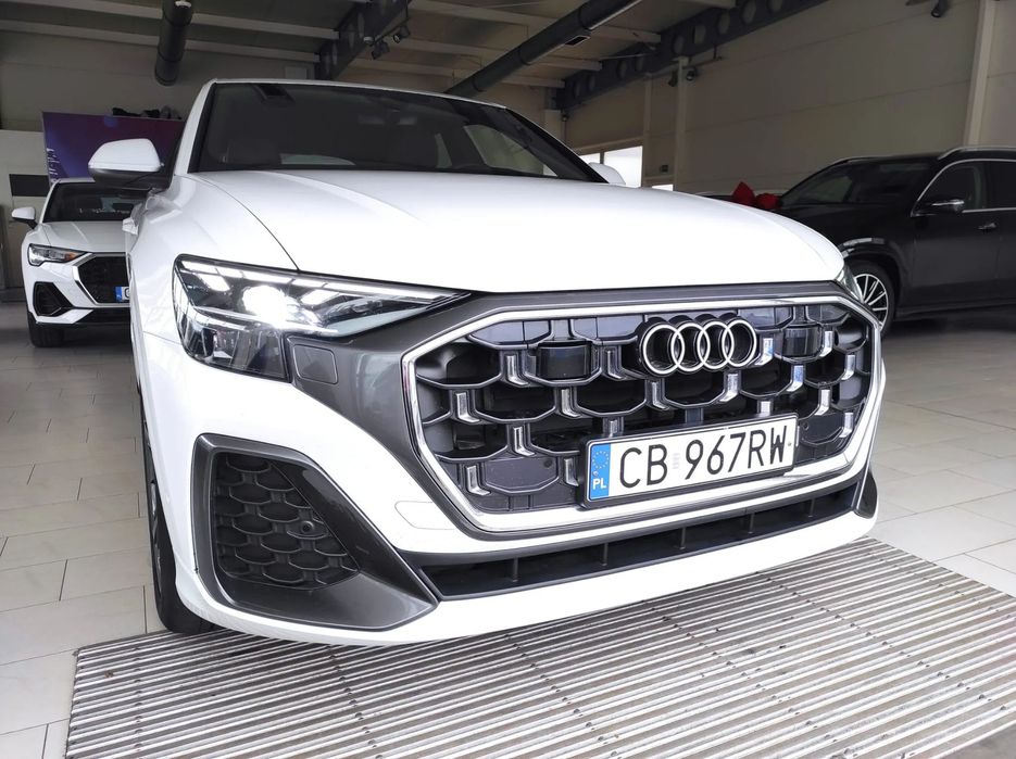 Audi Q8 Salon Polska Sline zawieszenie pneumatyczne , matrix